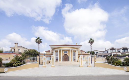Villa for sale Sotogrande Alto Reference V15136