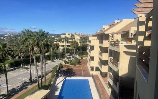 Penthouse for sale Marina de Sotogrande Reference 327-01407P25