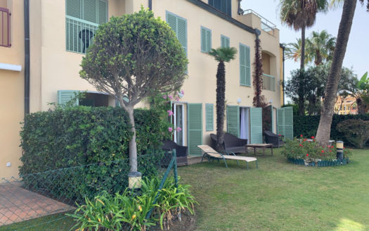 House for sale Sotogrande Playa Reference 327-00801P22