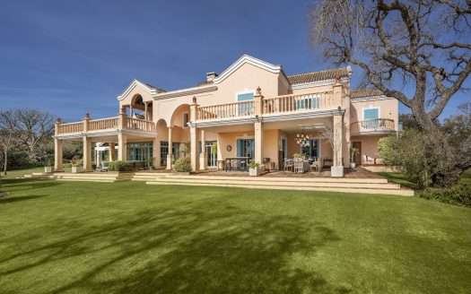 Villa for sale San Roque Club Reference 327-00825P