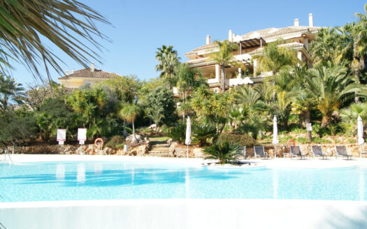 Apartamento-Sotogrande Alto | 327-00868P