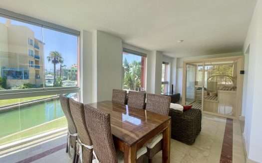 Apartamento-Marina de Sotogrande | 327-00089P