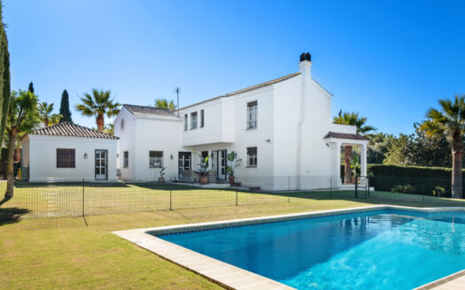 Villa-Sotogrande Costa | 327-00783P