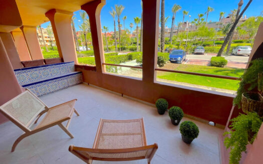 Apartamento-Sotogrande Costa | 327-00750P